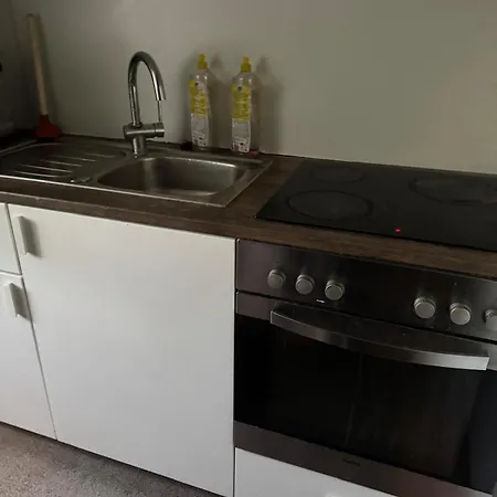 Monteurzimmer Bierweg 31a *